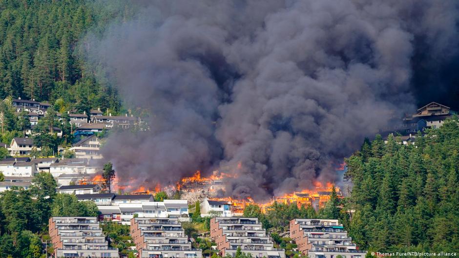 Major Fire Engulfs Norwegian City, Destroying Over 100 Homes
