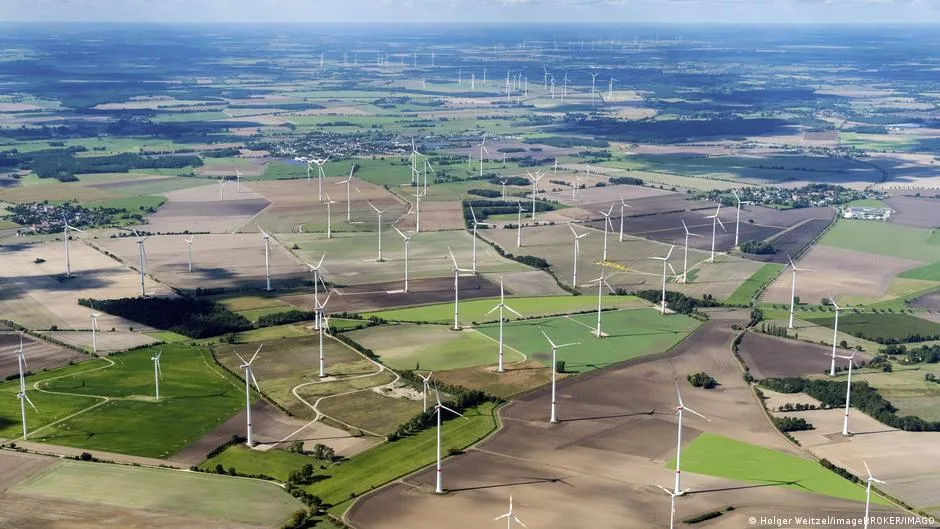 Eastern Germany's Energy Transition Faces Uncertainty Amidst Political Shifts