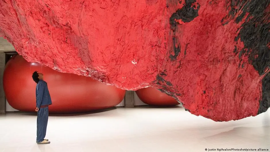 Anish Kapoor's Evocative Art: Exploring Perception and the Void in New Exhibitions